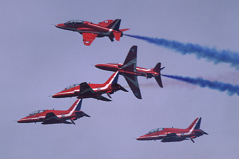 Red Arrows formation change
